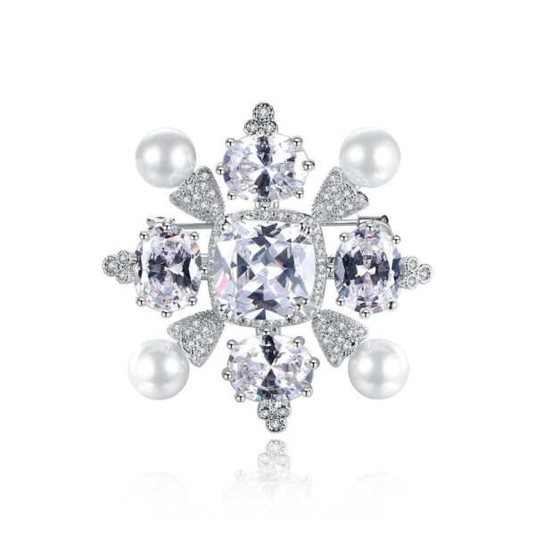 image_139 Sneeuwvlokspeld