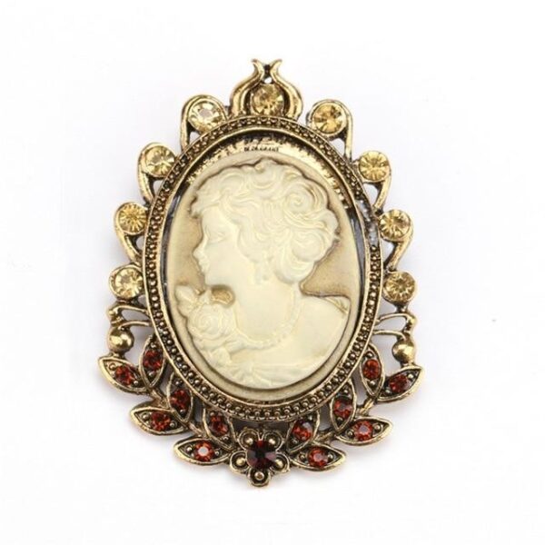 image_250 Broche met koninklijke laurier