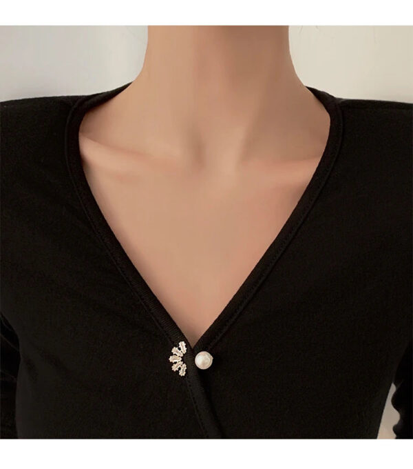 image_5 Broche met parel voor decolleté